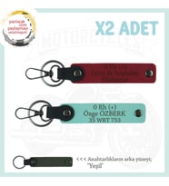 Hızlılar İçin İsim Plaka ve 0 Rh (+) Kan Grubu Yazılı x2 Anahtarlık Armağan Set, Kırmızı-Turkuaz-Ysl (Çok Renkli)