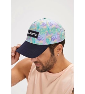 Bear inside Cap Lacivert Unisex Şapka STD (Çok Renkli)