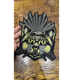 ÜTÜ İLE YAPIŞAN NAKIŞ İŞLEME KEDİ ARMA DİKİŞ APLİKE 24X18 CM