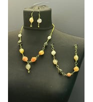 DOĞAL TAŞLI KOLYE KÜPE BİLEKLİK SET
