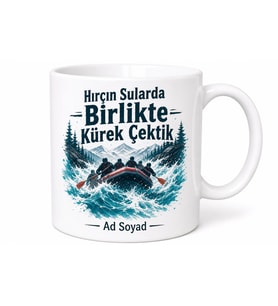 Rafting Yapanlara Hırçın Sular Botta Takım Ruhu Kürek Sesi Kupa Hediye