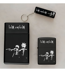 Rick Fiction Desenli Kişiye Özel İsimli Çakmak,Metal Tabaka ve Anahtarlık Seti - 3'lü Hediye Set