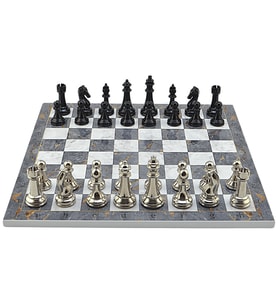GiftHome Premium Black Metal Klasik Satranç Takımı ve Gri Mermer Desenli MDF Satranç Tahtası (37X37 cm.)