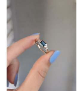 Herne Blue Topaz Yüzük AK-1339