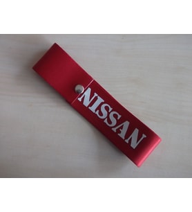 nissan ön tampon ve arka tampon uyumlu süs - kırmızı logo markalı 2 adet tuning modifiye aksesuar