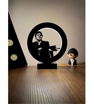 Scarface - Yaralı Yüz Silüeti Led Masa Lambası Ahşap