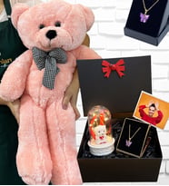 Büyük Boy Pembe Peluş Ayıcık ve Kelebek Kolyeli Fotoğraflı Hediye Kutusu - Premium Set (Model 4)