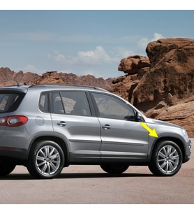 VW Tiguan 2008-2011 Sağ Ön Çamurluk Dodik Plastik Çıta 5N0854732A
