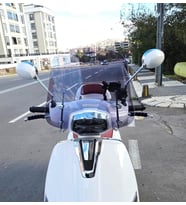 MOTOCAM Yuki Mojito 50 Ön Cam 2022-2026 Model 39cm Füme Renkli 4mm APARATSIZ
