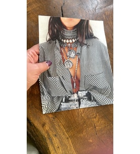 EKOSE KARE GÖMLEKLİ KIZ ARMA DİKİŞ APLİKE 23X19 CM