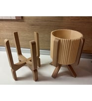 3D Baskı Ayaklı Çizgili Saksı - Bej Standlı Dekoratif Saksı - Bej