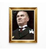 Tablore Mavi Gözlü Atatürk Tablosu Altın Çerçeveli Kanvas