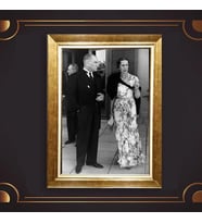 Özel Seri Paspartulu Çerçeveli Atatürk Tablo l53 (Gold)