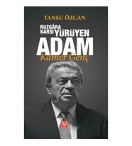Rüzgara Karşı Yürüyen Adam Kamer Genç