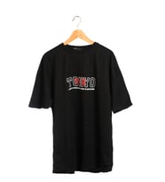 Ontu Tokyo Beyaz Oversize Unisex Anime T-shirt (Siyah)