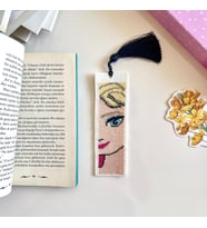 Seretamin Handmade Karlar Ülkesi Elsa Kanaviçe Nakışlı Kitap Ayracı