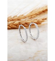 22 Mm Taşlı Rodyumlu Gümüş Halka Küpe 7133