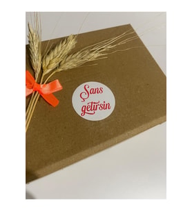 Şans Getirsin Kırmızı Kalın El Yazılı Yuvarlak Yapışkanlı Etiket 3x3 cm 150 adet
