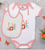 BK Kids Love Tasarımlı Pembe Bebek Body Zıbın ve Mama Önlüğü Hediye Seti-1