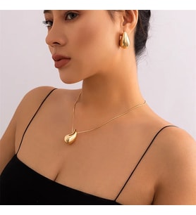 Damla Gözyaşı Kolye ve Küpe Seti Altın Kaplama Çelik Kolye ve Küpe Takımı