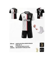 Juventus Cr7 Ronaldo Siyah Beyaz Çocuk Futbol Forması Forma Şort Çorap Bileklik 4 Parça