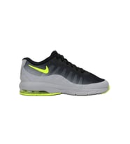 Nike Air Max Invigor Küçük Çocuk Ayakkabısı Gri Siyah