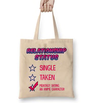 Relationship Status Dating An Anime Character Bez Çanta Uzun Saplı