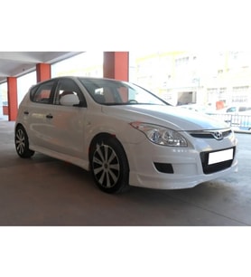 Hyundai i30 Ön Ek Mat Siyah Plastik Karlık 2006-2012