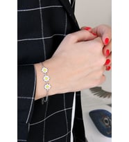 Gümüş Üçlü Papatya Dizisi Bileklik - B076301