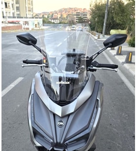 MOTOCAM Sym Cruisym 150 GT Ön Cam 2023-2026 Model 45cm Şeffaf Renkli 4mm