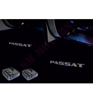 Passat Araçlara Pilli Yapıştırmalı Kapı Altı Logo Kutu Içeriği 2 Adet