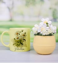 eJOYA Kişiye Özel Kupa Bardak & Papatyalar Aranjmanı 111806 (Sarı)