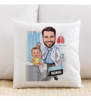 Kişiye Özel Karikatürlü Erkek Çocuk Doktoru Yastık