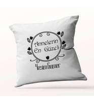 Kişiye Özel Annelerin En Güzeli Çerçeveli Beyaz Kare Yastık