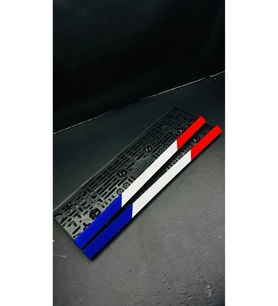 3D RENKLİ FRANSIZ MODEL YAZISIZ TAKMATİK PLEKSİ PLAKA LIK