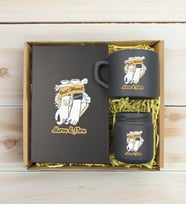BK Gift Kişiye Özel İsimli DTF Best Friend Temalı Antrasit Defter & Kahve Fincanı & Mum Hediye Seti-4, Arkadaşa Hediye, Doğum Günü Hediyesi