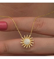 925 Ayar Gümüş Gold Güneş Kadın Kolye
