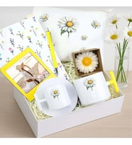 Defter & Kalem & Mum & Çerçeve & Bez Çanta & T Kupa ve Fincan Hediye Seti