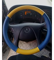 DİKİŞLİ DİREKSİYON KILIFI SARİ / MAVİ DERİ SİYAH DİKİŞLİ MERCEDES KAMYON OTOBÜS BU DİREKSİYONA
