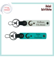 Çocuk Ve Ayyıldız Desenli Özel Hediye, İsim Yazılabilir 2’li Anahtarlık Set , Beyaz-Turkuaz