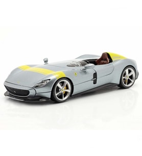 Bburago 1:24 Ferrai Monza SP1 Model Araba