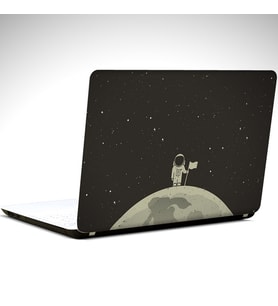 Ay ve Astronot Laptop Sticker 13 İnch (34X24CM)