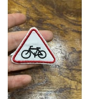 BİSİKLETLİ ARMA DİKİŞ APLİKE ÜTÜ İLE YAPIŞAN 5X4 CM