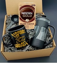 Kişiye Özel Gold İsim Baskılı Mat Siyah Kupa & French Press & Nescafe Gold Filtre Kahve