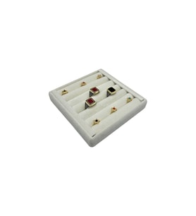 Yüzük Küpe Koldüğmesi Takı Standı Kırık Beyaz 15 x 15 Cm
