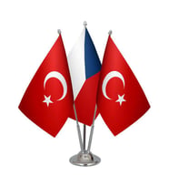 Masa Üstü Çek Cumhuriyeti Bayrağı Türk Bayrağı Üçlü Krom Direk Masa Bayrak Seti