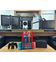 Nintendo Switch OLED Kırmızı - Mavi El Oyun Konsolu (İKİNCİ EL)