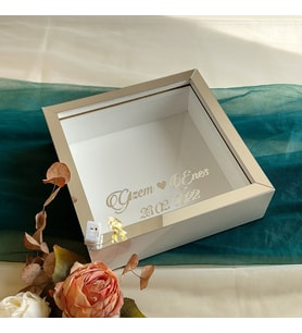 25x25 Cm Beyaz-Gümüş Derin Anı Çerçevesi-6 Cm Derinlikli Anı Çerçevesi! İsimli-Ledli! Hkm Ticaret
