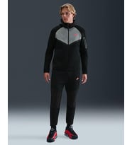 TECH FLEECE EŞOFMAN TAKIMI (ALT ve ÜST) KIRMIZI LOGO (Siyah)