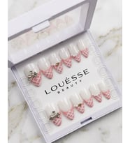 Louésse Pink Pearl Ribbon Takma Tırnak 12’li Pembe Beyaz İnci Kurdeleli Sweet Nail